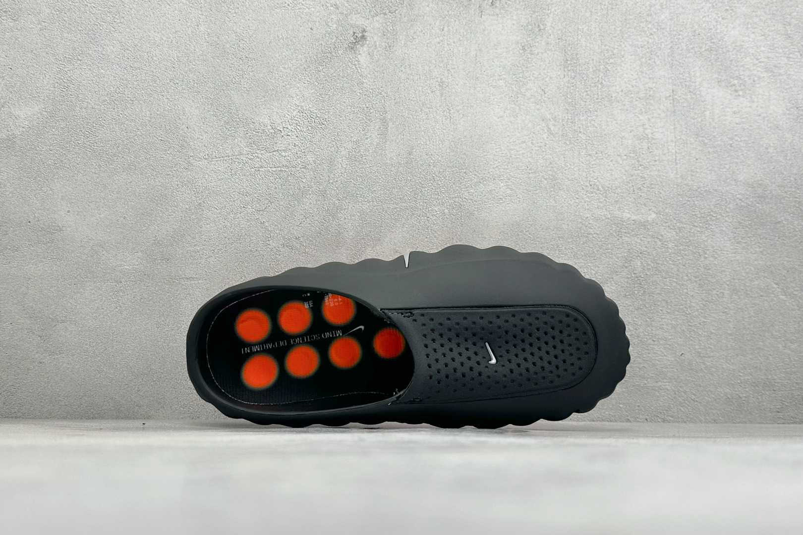 D版Nike Mind 001 神经科学足底按摩包头拖鞋 HQ4307-001-Top High Quatity Cheap Sneakers Fashion Clothing Clothes Bags handbags Shoes of all Brand wholesale With The best Quality And Beautiful Price from China Factory Chinese suppliers wholesaler seller D版Nike Mind 001 神经科学足底按摩包头拖鞋 HQ4307-001