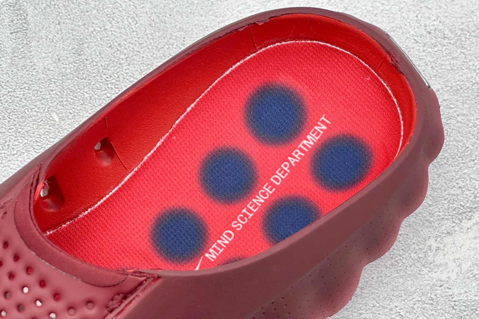 D版Nike Mind 001 神经科学足底按摩包头拖鞋 HQ4307-601-Top High Quatity Cheap Sneakers Fashion Clothing Clothes Bags handbags Shoes of all Brand wholesale With The best Quality And Beautiful Price from China Factory Chinese suppliers wholesaler seller D版Nike Mind 001 神经科学足底按摩包头拖鞋 HQ4307-601
