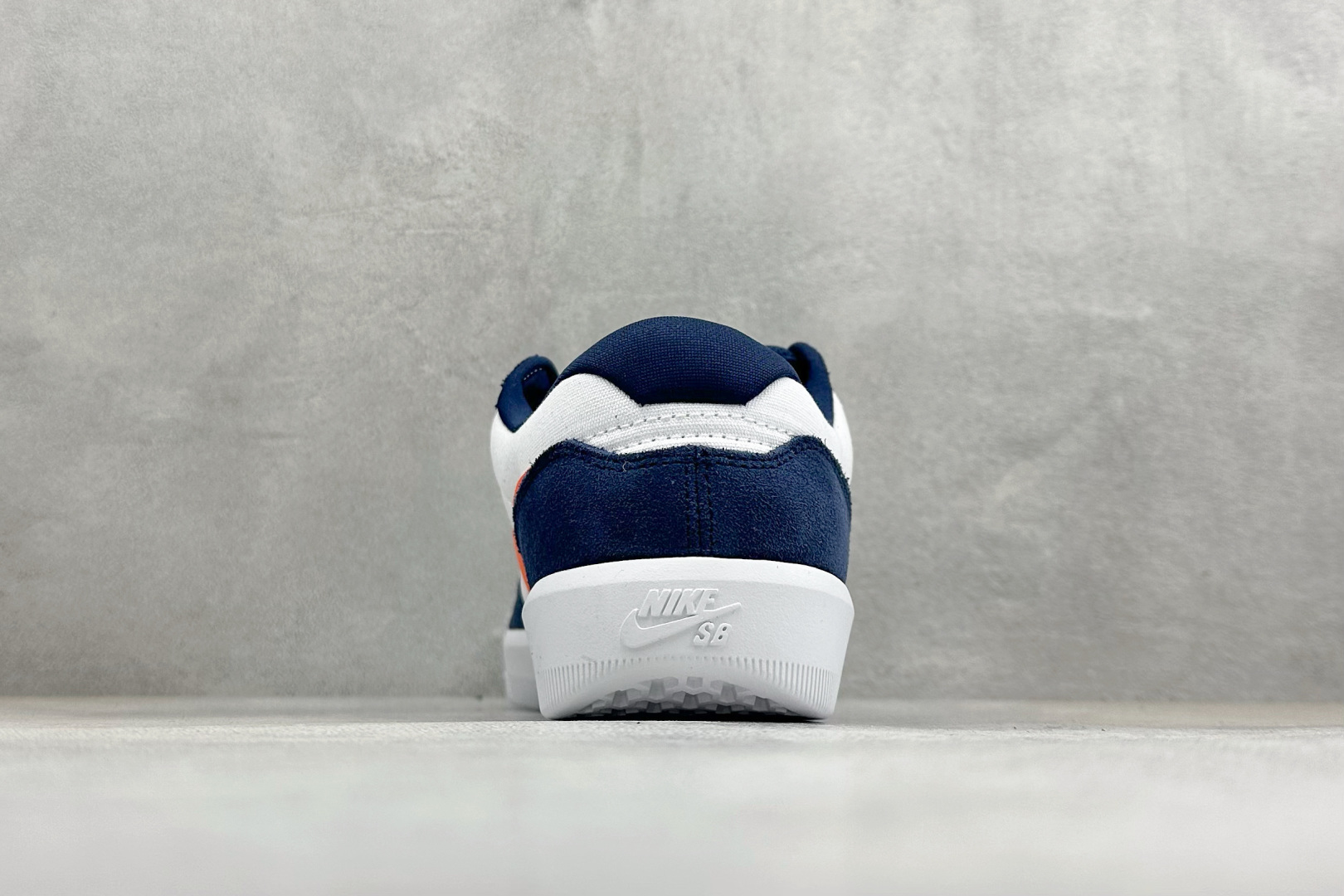 FS版 Nike SB Force 58 硫化杯底 传统篮球风格板鞋 Nike SB Force 58 男/女滑板鞋 DV5477-400