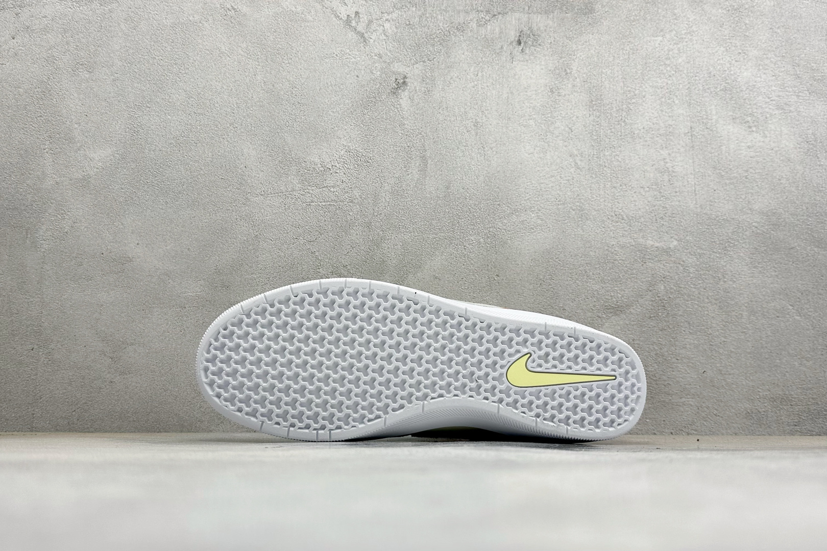 FS版 Nike SB Force 58 硫化杯底 传统篮球风格板鞋 FN8888-131-Top High Quatity Cheap Sneakers Fashion Clothing Clothes Bags handbags Shoes of all Brand wholesale With The best Quality And Beautiful Price from China Factory Chinese suppliers wholesaler seller FS版 Nike SB Force 58 硫化杯底 传统篮球风格板鞋 FN8888-131