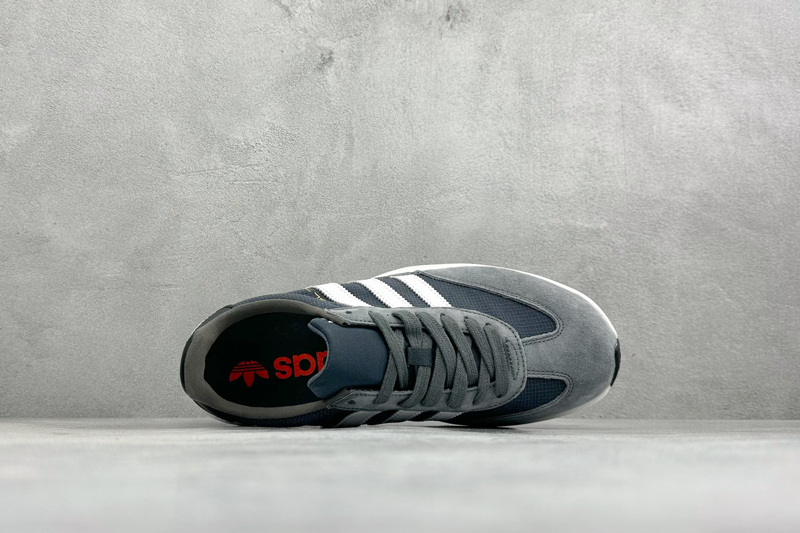 JF版Adidas Adizero Evo SL 72 PRO 舒适贴合防滑耐磨跑步鞋 KK3081-Top High Quatity Cheap Sneakers Fashion Clothing Clothes Bags handbags Shoes of all Brand wholesale With The best Quality And Beautiful Price from China Factory Chinese suppliers wholesaler seller JF版Adidas Adizero Evo SL 72 PRO 舒适贴合防滑耐磨跑步鞋 KK3081