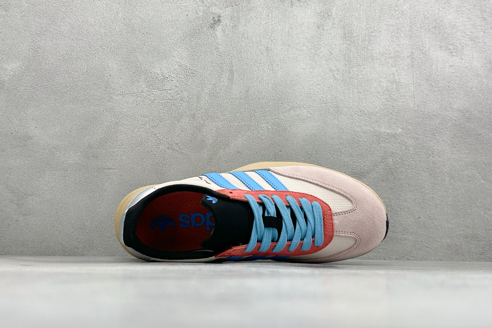 JF版Adidas Adizero Evo SL 72 PRO 舒适贴合防滑耐磨跑步鞋 KK3076-Top High Quatity Cheap Sneakers Fashion Clothing Clothes Bags handbags Shoes of all Brand wholesale With The best Quality And Beautiful Price from China Factory Chinese suppliers wholesaler seller JF版Adidas Adizero Evo SL 72 PRO 舒适贴合防滑耐磨跑步鞋 KK3076