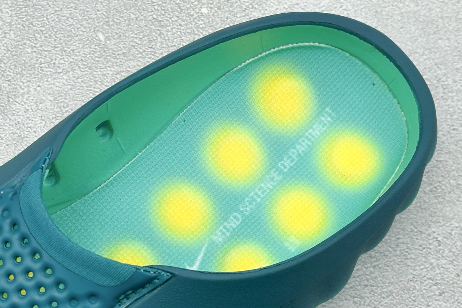 PK纯原Nike Mind 001 神经科学足底按摩拖鞋 HQ4307-301-Top High Quatity Cheap Sneakers Fashion Clothing Clothes Bags handbags Shoes of all Brand wholesale With The best Quality And Beautiful Price from China Factory Chinese suppliers wholesaler seller PK纯原Nike Mind 001 神经科学足底按摩拖鞋 HQ4307-301