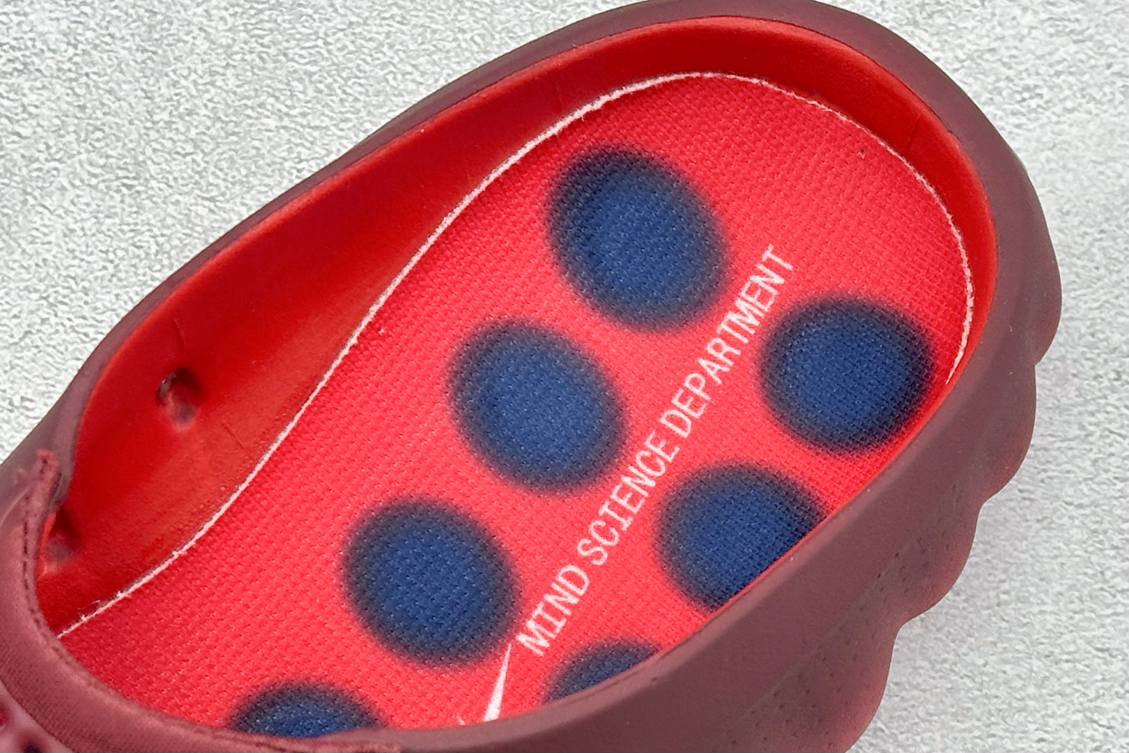 PK纯原Nike Mind 001 神经科学足底按摩拖鞋 HQ4307-601-Top High Quatity Cheap Sneakers Fashion Clothing Clothes Bags handbags Shoes of all Brand wholesale With The best Quality And Beautiful Price from China Factory Chinese suppliers wholesaler seller PK纯原Nike Mind 001 神经科学足底按摩拖鞋 HQ4307-601