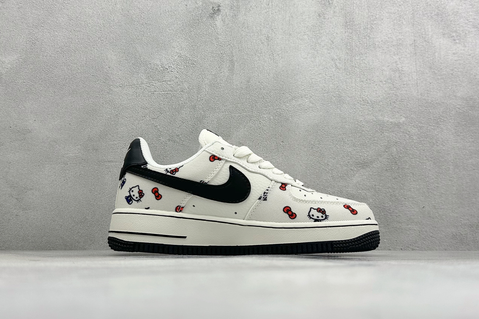 SC版Hello Kitty x Nike Air Force 1'07 Low 空军一号低帮休闲板鞋 NH0601-607-Top High Quatity Cheap Sneakers Fashion Clothing Clothes Bags handbags Shoes of all Brand wholesale With The best Quality And Beautiful Price from China Factory Chinese suppliers wholesaler seller SC版Hello Kitty x Nike Air Force 1'07 Low 空军一号低帮休闲板鞋 NH0601-607