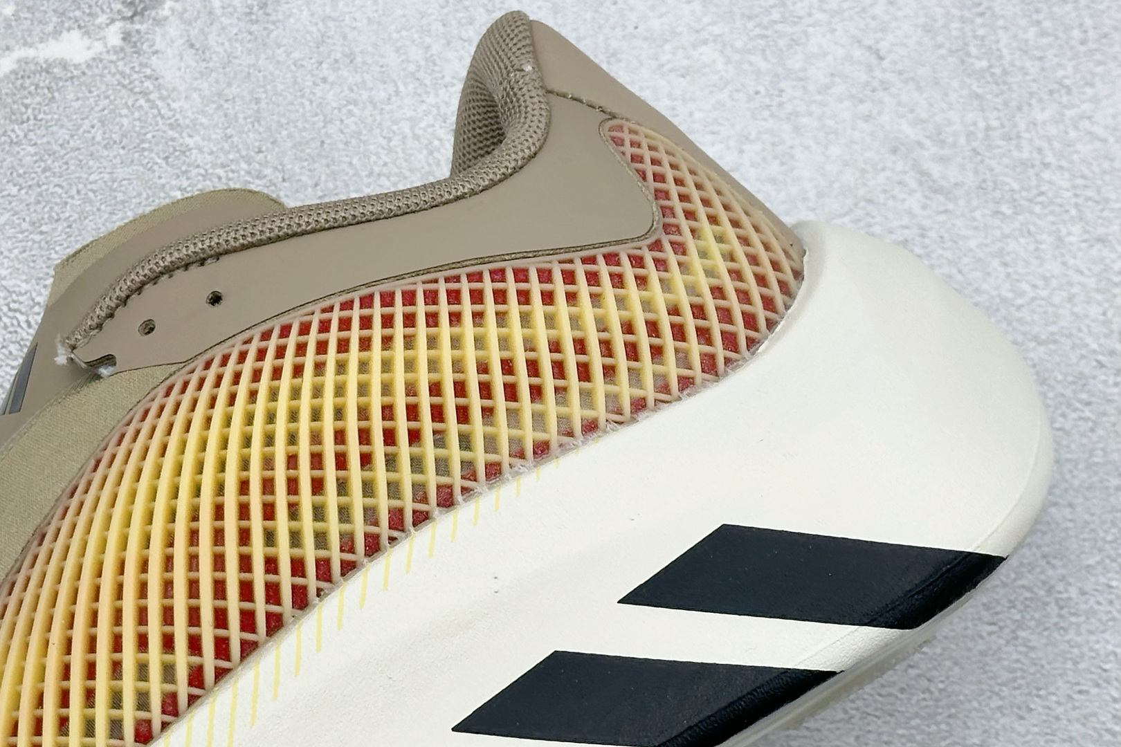 JF版AD Hyper Boost Edge M 轻量竞速运动跑鞋 CELERMESH针织网面非常轻薄 KH7429-Top High Quatity Cheap Sneakers Fashion Clothing Clothes Bags handbags Shoes of all Brand wholesale With The best Quality And Beautiful Price from China Factory Chinese suppliers wholesaler seller JF版AD Hyper Boost Edge M 轻量竞速运动跑鞋 CELERMESH针织网面非常轻薄 KH7429