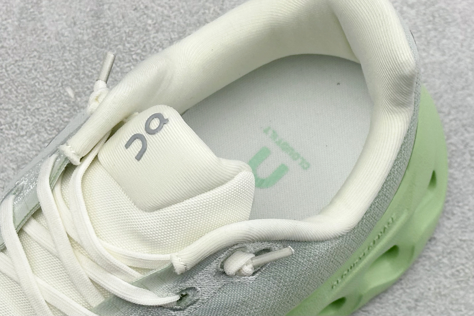XF版On昂跑 Cloudtiit CL 户外街头机能风跑步鞋 3MF10734199-Top High Quatity Cheap Sneakers Fashion Clothing Clothes Bags handbags Shoes of all Brand wholesale With The best Quality And Beautiful Price from China Factory Chinese suppliers wholesaler seller XF版On昂跑 Cloudtiit CL 户外街头机能风跑步鞋 3MF10734199