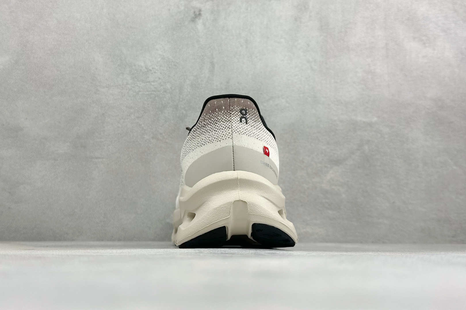 XF版On昂跑 Cloudtiit CL 户外街头机能风跑步鞋 3MF10103254