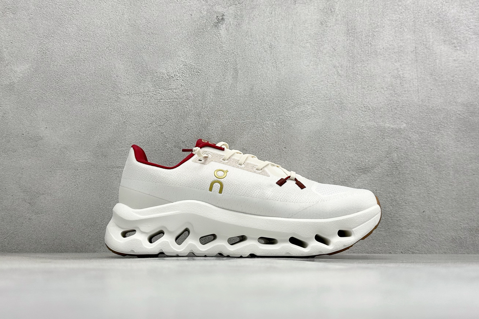 XF版On昂跑 Cloudtiit CL 户外街头机能风跑步鞋 3MF10742143-Top High Quatity Cheap Sneakers Fashion Clothing Clothes Bags handbags Shoes of all Brand wholesale With The best Quality And Beautiful Price from China Factory Chinese suppliers wholesaler seller XF版On昂跑 Cloudtiit CL 户外街头机能风跑步鞋 3MF10742143