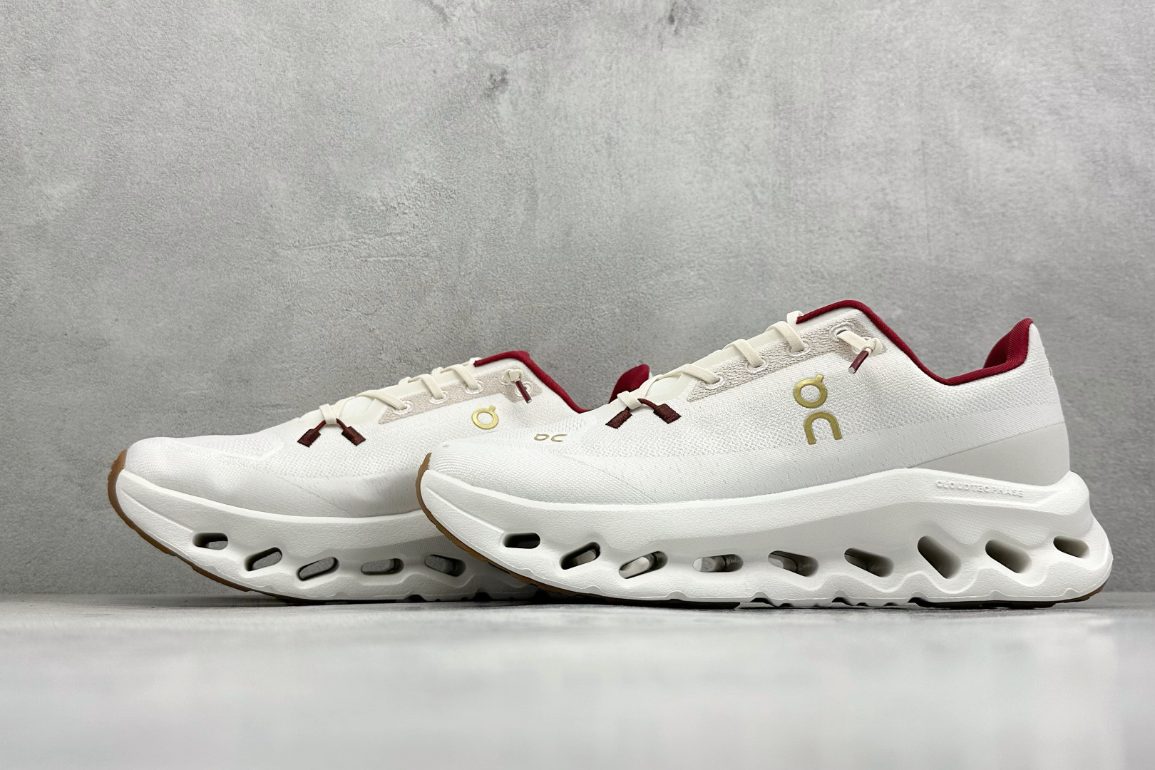 XF版On昂跑 Cloudtiit CL 户外街头机能风跑步鞋 3MF10742143-Top High Quatity Cheap Sneakers Fashion Clothing Clothes Bags handbags Shoes of all Brand wholesale With The best Quality And Beautiful Price from China Factory Chinese suppliers wholesaler seller XF版On昂跑 Cloudtiit CL 户外街头机能风跑步鞋 3MF10742143