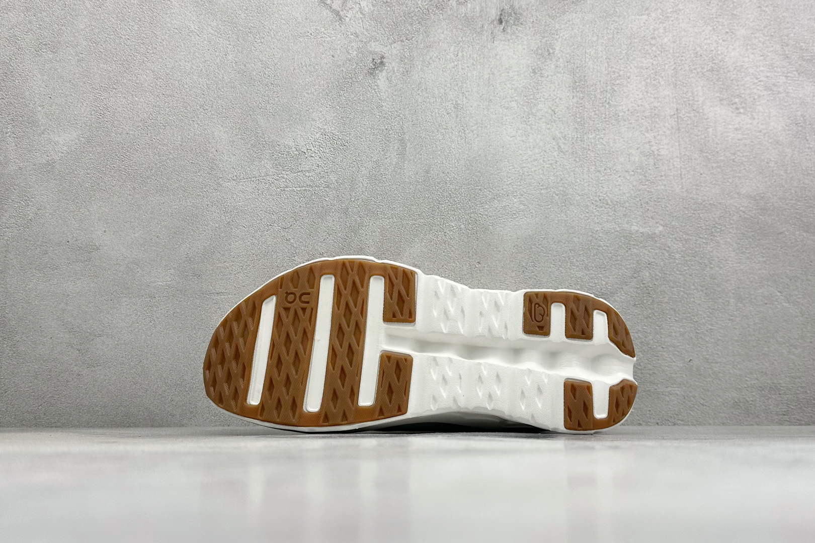 XF版On昂跑 Cloudtiit CL 户外街头机能风跑步鞋 3MF10742143-Top High Quatity Cheap Sneakers Fashion Clothing Clothes Bags handbags Shoes of all Brand wholesale With The best Quality And Beautiful Price from China Factory Chinese suppliers wholesaler seller XF版On昂跑 Cloudtiit CL 户外街头机能风跑步鞋 3MF10742143