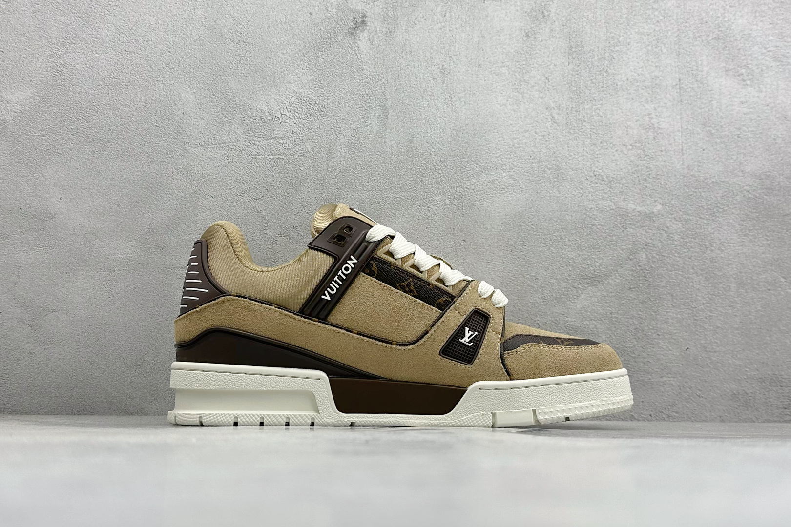 YS纯原LOUIS VUITTON 路易威登 LV Trainer 顶级原楦原纸版开模 ECAB620889A-Top High Quatity Cheap Sneakers Fashion Clothing Clothes Bags handbags Shoes of all Brand wholesale With The best Quality And Beautiful Price from China Factory Chinese suppliers wholesaler seller YS纯原LOUIS VUITTON 路易威登 LV Trainer 顶级原楦原纸版开模 ECAB620889A