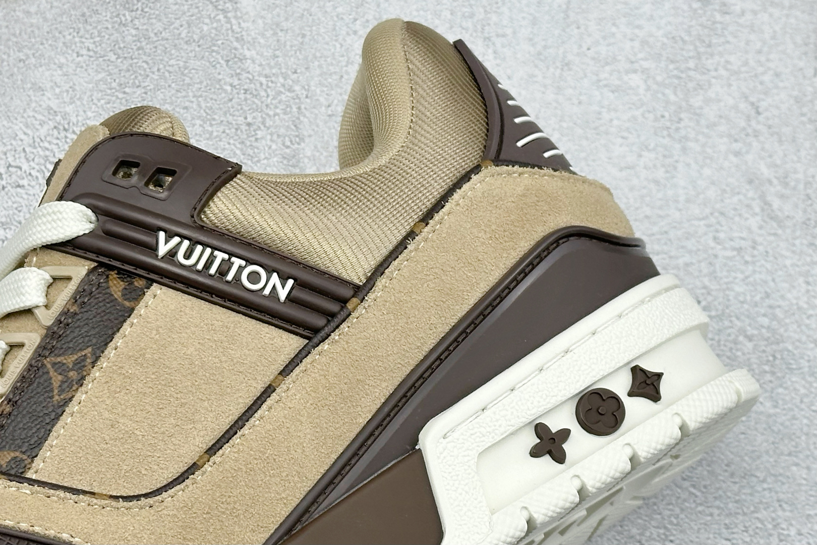 YS纯原LOUIS VUITTON 路易威登 LV Trainer 顶级原楦原纸版开模 ECAB620889A-Top High Quatity Cheap Sneakers Fashion Clothing Clothes Bags handbags Shoes of all Brand wholesale With The best Quality And Beautiful Price from China Factory Chinese suppliers wholesaler seller YS纯原LOUIS VUITTON 路易威登 LV Trainer 顶级原楦原纸版开模 ECAB620889A