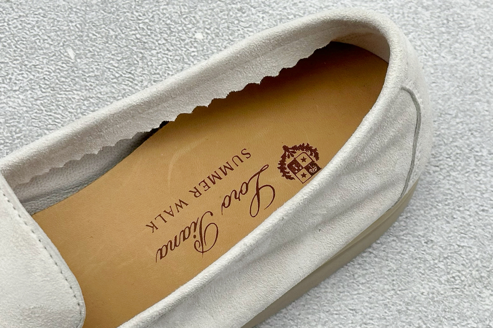 Loro Pian*经典爆款lp豆豆鞋 0086350-Top High Quatity Cheap Sneakers Fashion Clothing Clothes Bags handbags Shoes of all Brand wholesale With The best Quality And Beautiful Price from China Factory Chinese suppliers wholesaler seller Loro Pian*经典爆款lp豆豆鞋 0086350