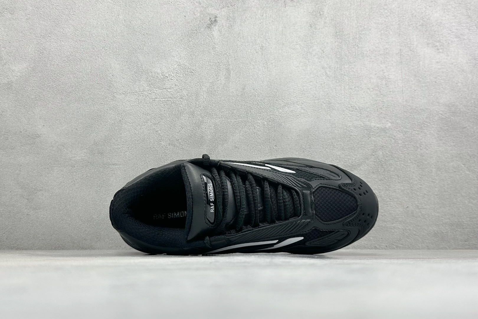 RAF SIMONS RESPONSE TRAIL”水泡” 先锋潮流 复古低帮休闲鞋 独家定制鞋盒 HR830002S-Top High Quatity Cheap Sneakers Fashion Clothing Clothes Bags handbags Shoes of all Brand wholesale With The best Quality And Beautiful Price from China Factory Chinese suppliers wholesaler seller RAF SIMONS RESPONSE TRAIL”水泡” 先锋潮流 复古低帮休闲鞋 独家定制鞋盒 HR830002S