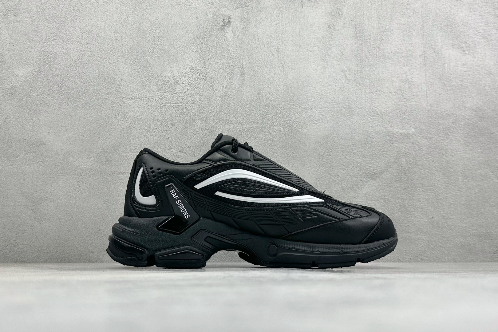 RAF SIMONS RESPONSE TRAIL”水泡” 先锋潮流 复古低帮休闲鞋 独家定制鞋盒 HR830002S-Top High Quatity Cheap Sneakers Fashion Clothing Clothes Bags handbags Shoes of all Brand wholesale With The best Quality And Beautiful Price from China Factory Chinese suppliers wholesaler seller RAF SIMONS RESPONSE TRAIL”水泡” 先锋潮流 复古低帮休闲鞋 独家定制鞋盒 HR830002S