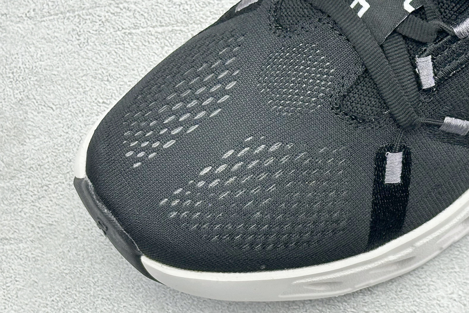 SF版On昂跑Cloudec lipse 耐磨防震休闲运动跑鞋 3MD30090261-Top High Quatity Cheap Sneakers Fashion Clothing Clothes Bags handbags Shoes of all Brand wholesale With The best Quality And Beautiful Price from China Factory Chinese suppliers wholesaler seller SF版On昂跑Cloudec lipse 耐磨防震休闲运动跑鞋 3MD30090261