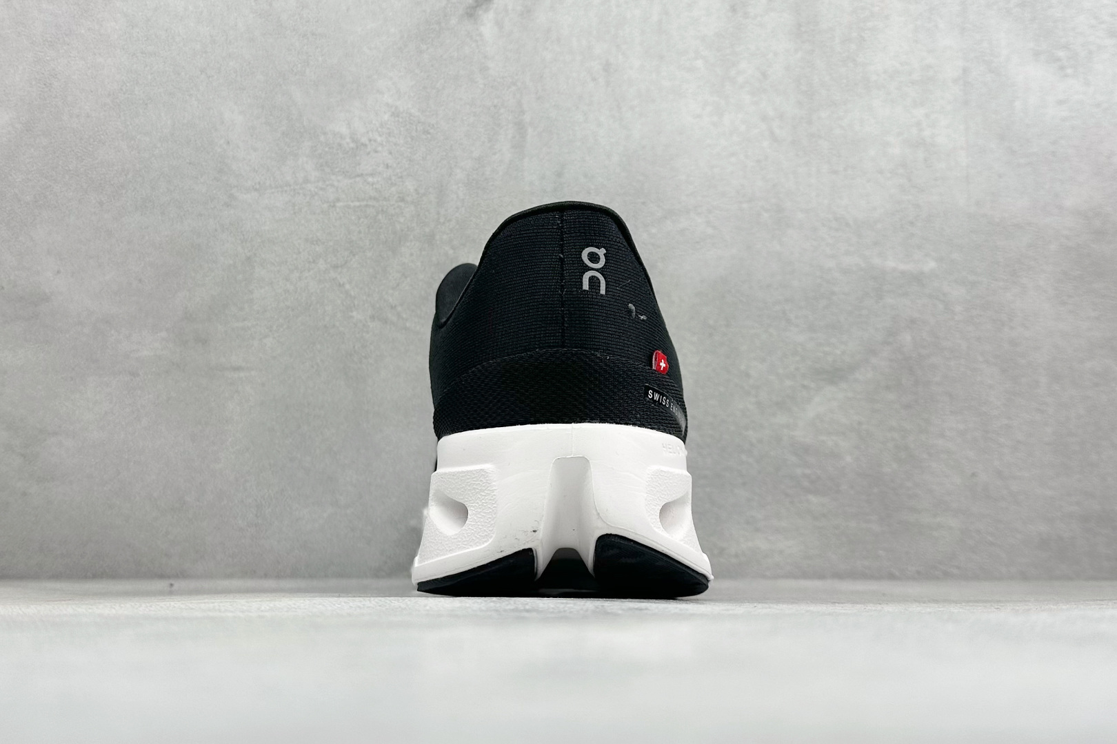SF版On昂跑Cloudec lipse 耐磨防震休闲运动跑鞋 3MD30090261-Top High Quatity Cheap Sneakers Fashion Clothing Clothes Bags handbags Shoes of all Brand wholesale With The best Quality And Beautiful Price from China Factory Chinese suppliers wholesaler seller SF版On昂跑Cloudec lipse 耐磨防震休闲运动跑鞋 3MD30090261