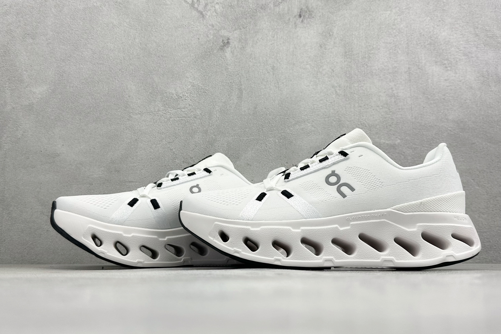SF版On昂跑Cloudeclipse 耐磨防震休闲运动跑鞋 3MD30090998-Top High Quatity Cheap Sneakers Fashion Clothing Clothes Bags handbags Shoes of all Brand wholesale With The best Quality And Beautiful Price from China Factory Chinese suppliers wholesaler seller SF版On昂跑Cloudeclipse 耐磨防震休闲运动跑鞋 3MD30090998