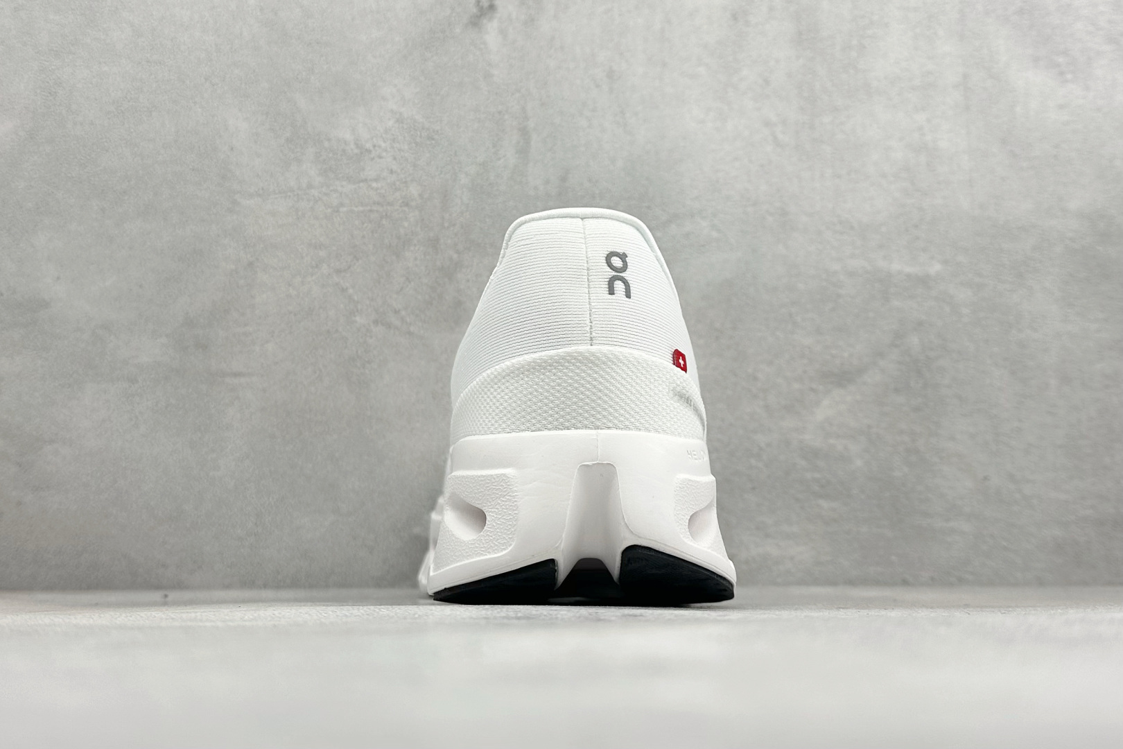 SF版On昂跑Cloudeclipse 耐磨防震休闲运动跑鞋 3MD30090998-Top High Quatity Cheap Sneakers Fashion Clothing Clothes Bags handbags Shoes of all Brand wholesale With The best Quality And Beautiful Price from China Factory Chinese suppliers wholesaler seller SF版On昂跑Cloudeclipse 耐磨防震休闲运动跑鞋 3MD30090998
