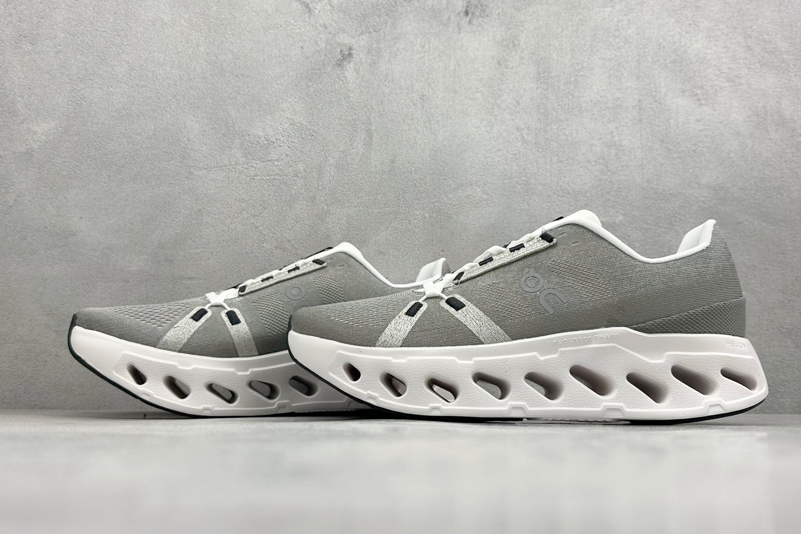 SF版On昂跑Cloudeclipse 耐磨防震休闲运动跑鞋 3MD30092547-Top High Quatity Cheap Sneakers Fashion Clothing Clothes Bags handbags Shoes of all Brand wholesale With The best Quality And Beautiful Price from China Factory Chinese suppliers wholesaler seller SF版On昂跑Cloudeclipse 耐磨防震休闲运动跑鞋 3MD30092547