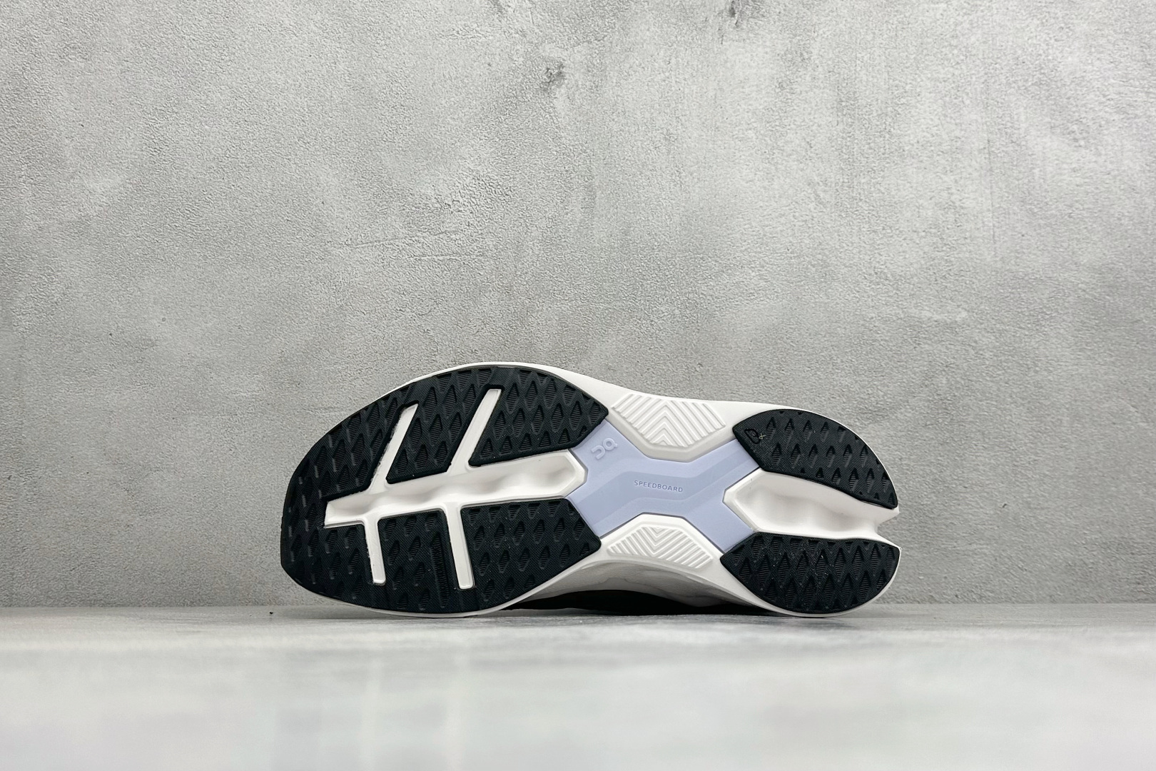 SF版On昂跑Cloudeclipse 耐磨防震休闲运动跑鞋 3MD30092547-Top High Quatity Cheap Sneakers Fashion Clothing Clothes Bags handbags Shoes of all Brand wholesale With The best Quality And Beautiful Price from China Factory Chinese suppliers wholesaler seller SF版On昂跑Cloudeclipse 耐磨防震休闲运动跑鞋 3MD30092547