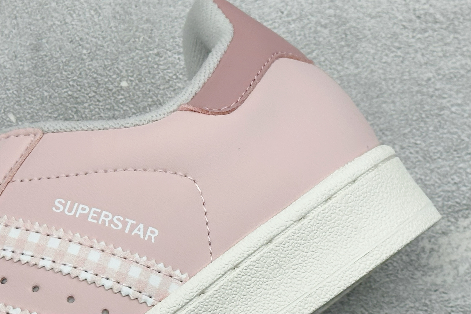D版AD Originals Superstar II贝壳头板鞋 KJ3968-Top High Quatity Cheap Sneakers Fashion Clothing Clothes Bags handbags Shoes of all Brand wholesale With The best Quality And Beautiful Price from China Factory Chinese suppliers wholesaler seller D版AD Originals Superstar II贝壳头板鞋 KJ3968