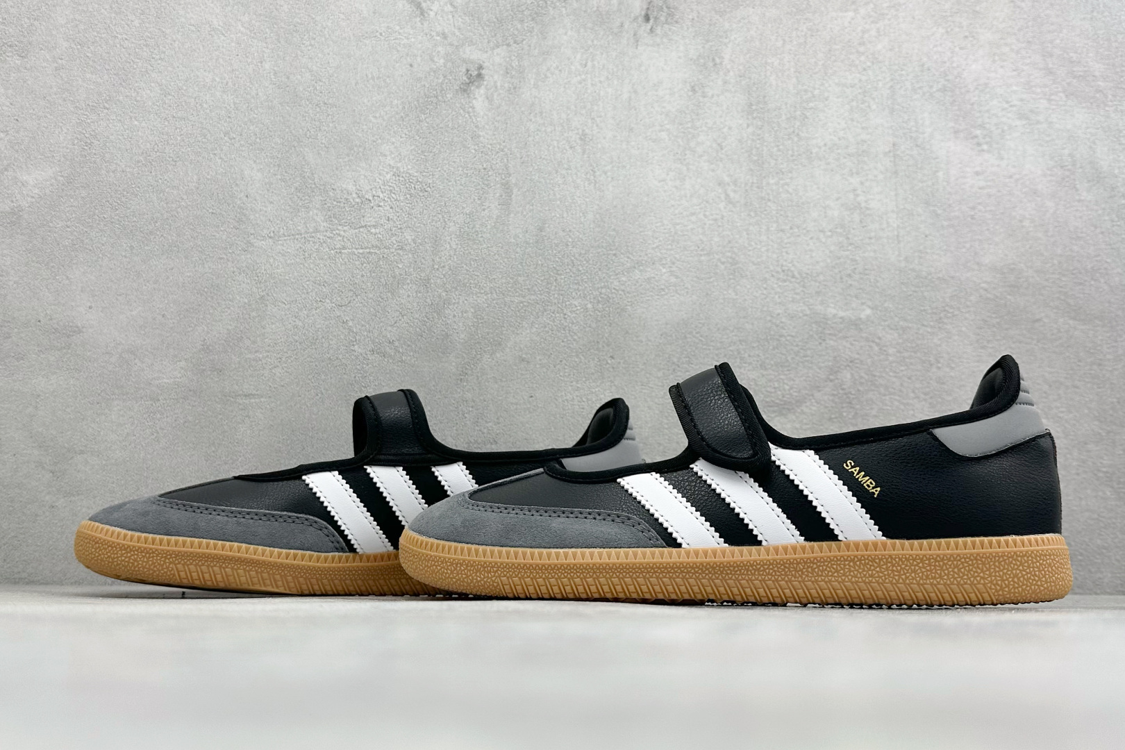 XR版AD SAMBA Jane W 玛丽珍鞋 炎夏鞋柜必备 JQ6445-Top High Quatity Cheap Sneakers Fashion Clothing Clothes Bags handbags Shoes of all Brand wholesale With The best Quality And Beautiful Price from China Factory Chinese suppliers wholesaler seller XR版AD SAMBA Jane W 玛丽珍鞋 炎夏鞋柜必备 JQ6445