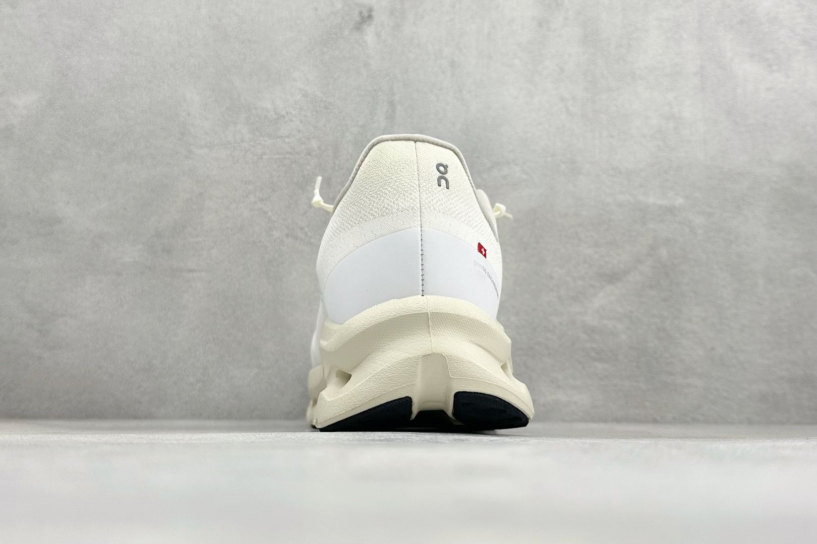 XF版On昂跑 Cloudtiit CL 户外街头机能风跑步鞋 3MF10102858-Top High Quatity Cheap Sneakers Fashion Clothing Clothes Bags handbags Shoes of all Brand wholesale With The best Quality And Beautiful Price from China Factory Chinese suppliers wholesaler seller XF版On昂跑 Cloudtiit CL 户外街头机能风跑步鞋 3MF10102858