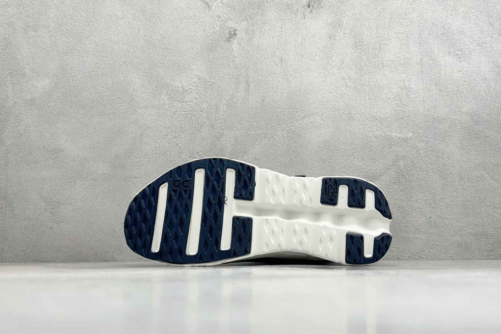 XF版On昂跑 Cloudtiit CL 户外街头机能风跑步鞋 3MF10101764-Top High Quatity Cheap Sneakers Fashion Clothing Clothes Bags handbags Shoes of all Brand wholesale With The best Quality And Beautiful Price from China Factory Chinese suppliers wholesaler seller XF版On昂跑 Cloudtiit CL 户外街头机能风跑步鞋 3MF10101764