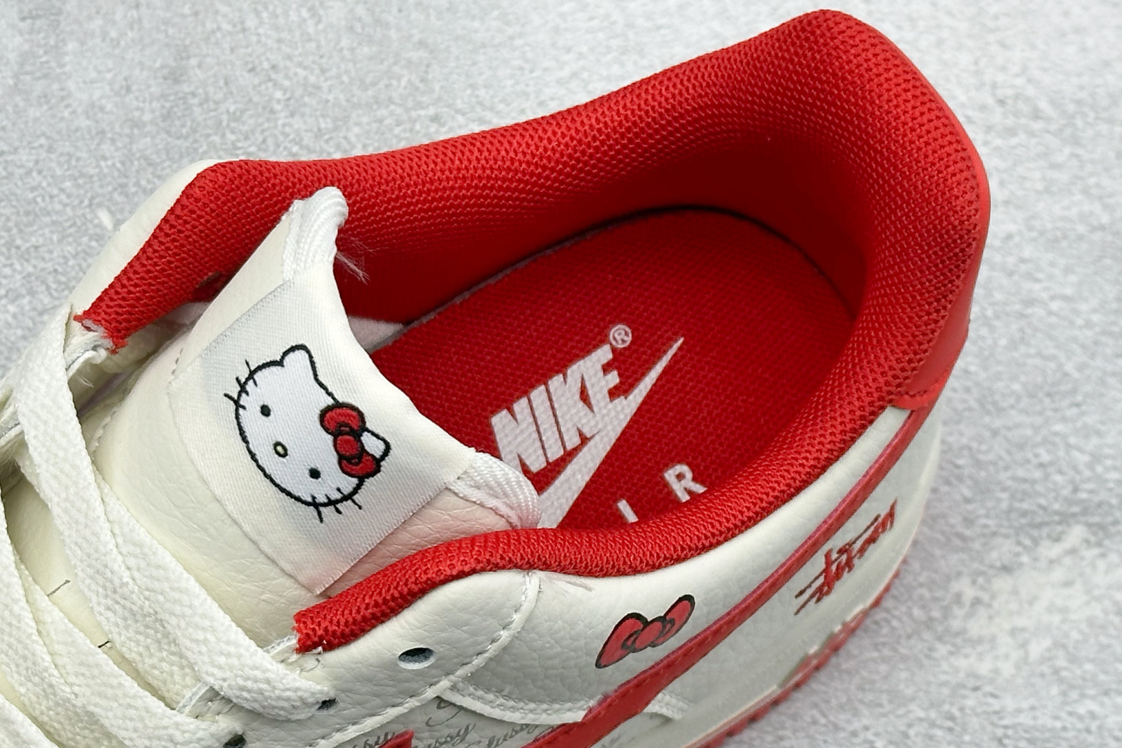SC版Nike Air Force 1 ×Hello Kitty×Stussy 三方梦幻联动 经典Nike Air Force 1低帮版型 QZ6683-902-Top High Quatity Cheap Sneakers Fashion Clothing Clothes Bags handbags Shoes of all Brand wholesale With The best Quality And Beautiful Price from China Factory Chinese suppliers wholesaler seller SC版Nike Air Force 1 ×Hello Kitty×Stussy 三方梦幻联动 经典Nike Air Force 1低帮版型 QZ6683-902