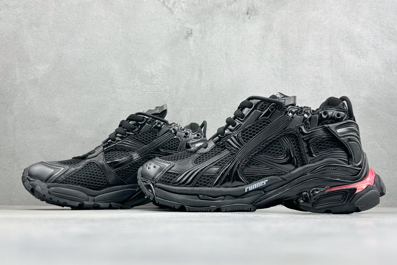 GO纯原BALENCIAGA 7.5代带灯 巴黎世家-Runner是通过溢胶做旧缝线等细节 677402W3RB1-Top High Quatity Cheap Sneakers Fashion Clothing Clothes Bags handbags Shoes of all Brand wholesale With The best Quality And Beautiful Price from China Factory Chinese suppliers wholesaler seller GO纯原BALENCIAGA 7.5代带灯 巴黎世家-Runner是通过溢胶做旧缝线等细节 677402W3RB1