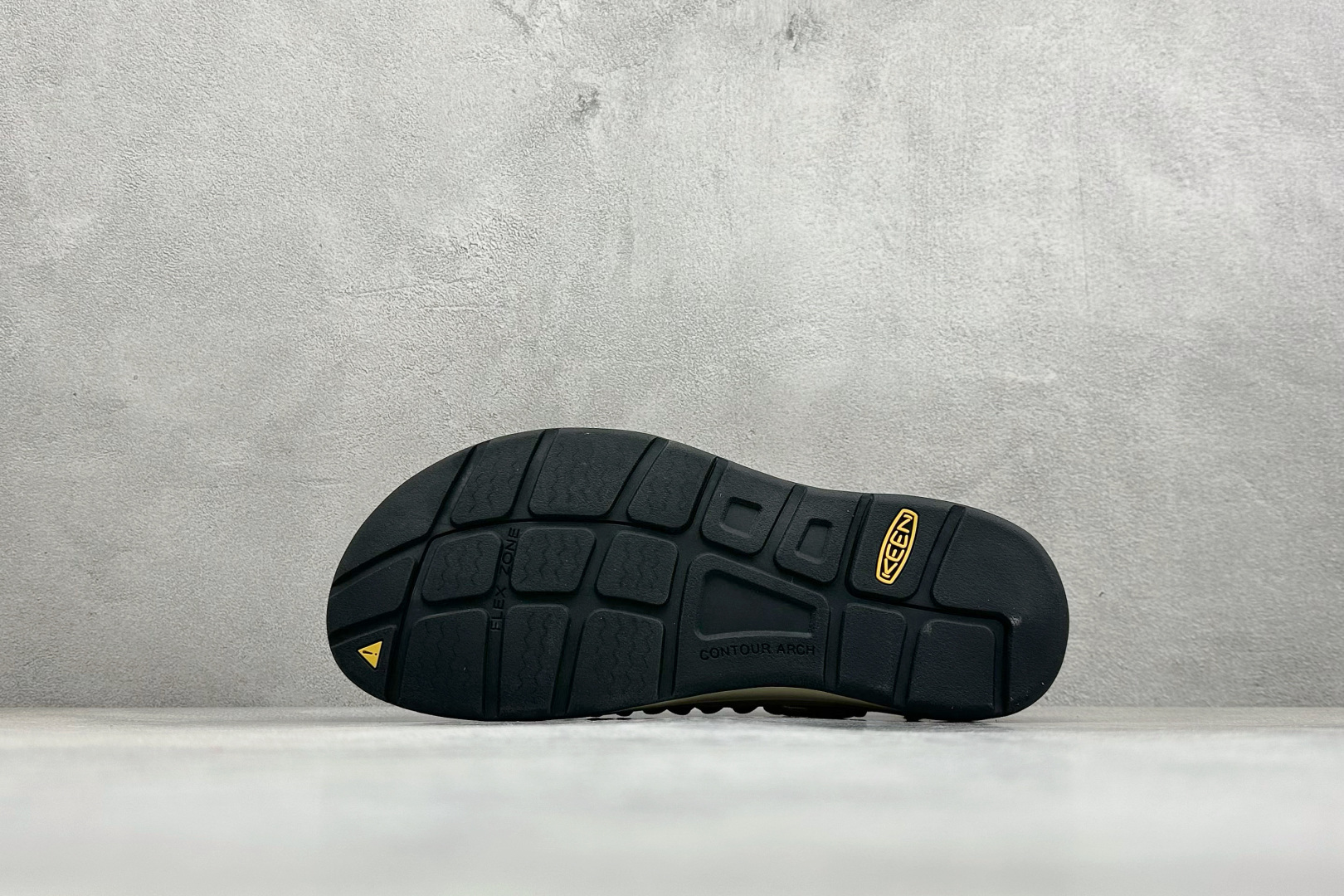 科恩 Keen Uneek Flat-M 平底编织弹力穿搭溯溪涉水休闲户外凉鞋 1025171-Top High Quatity Cheap Sneakers Fashion Clothing Clothes Bags handbags Shoes of all Brand wholesale With The best Quality And Beautiful Price from China Factory Chinese suppliers wholesaler seller 科恩 Keen Uneek Flat-M 平底编织弹力穿搭溯溪涉水休闲户外凉鞋 1025171