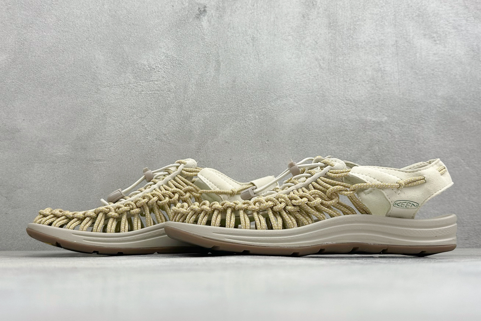 科恩 Keen Uneek Flat-M 平底编织弹力穿搭溯溪涉水休闲户外凉鞋 1025169-Top High Quatity Cheap Sneakers Fashion Clothing Clothes Bags handbags Shoes of all Brand wholesale With The best Quality And Beautiful Price from China Factory Chinese suppliers wholesaler seller 科恩 Keen Uneek Flat-M 平底编织弹力穿搭溯溪涉水休闲户外凉鞋 1025169