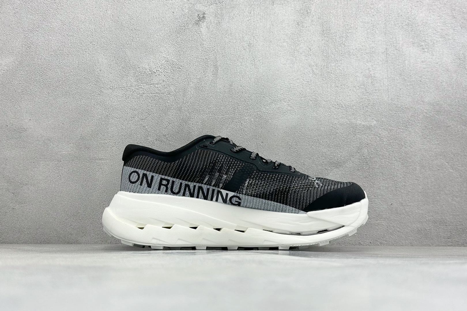 XF版On昂跑 Cloudultra Pro 户外街头机能风跑步鞋 3MF30176201-Top High Quatity Cheap Sneakers Fashion Clothing Clothes Bags handbags Shoes of all Brand wholesale With The best Quality And Beautiful Price from China Factory Chinese suppliers wholesaler seller XF版On昂跑 Cloudultra Pro 户外街头机能风跑步鞋 3MF30176201