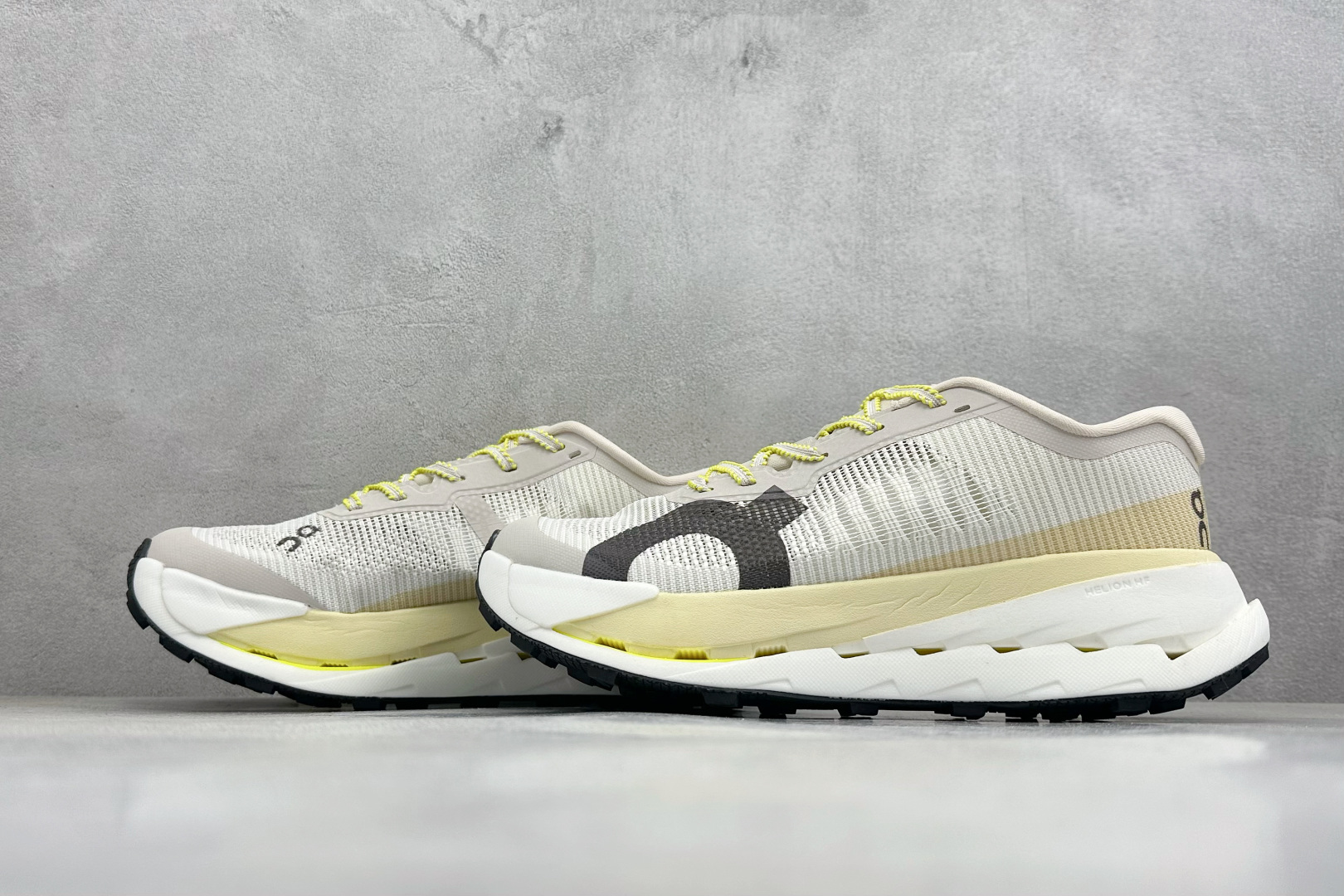 XF版On昂跑 Cloudultra Pro 户外街头机能风跑步鞋 3MF30174107-Top High Quatity Cheap Sneakers Fashion Clothing Clothes Bags handbags Shoes of all Brand wholesale With The best Quality And Beautiful Price from China Factory Chinese suppliers wholesaler seller XF版On昂跑 Cloudultra Pro 户外街头机能风跑步鞋 3MF30174107