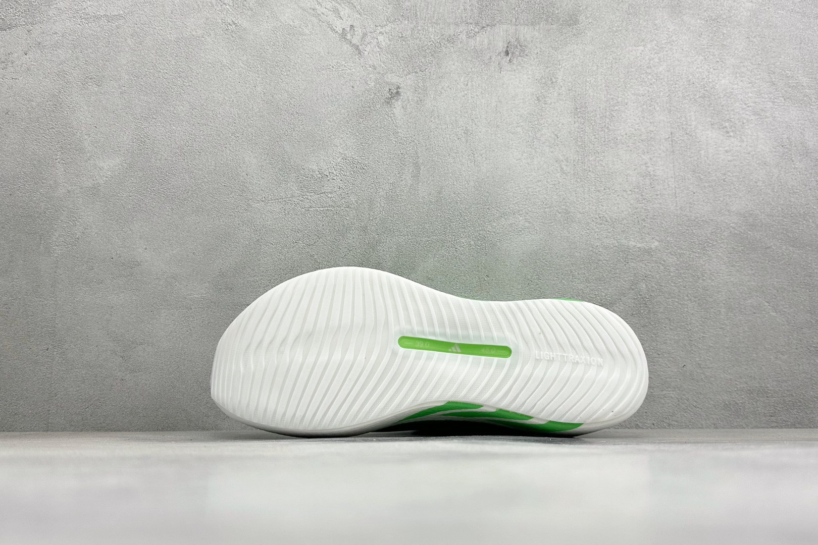 JF版AD Hyper Boost Edge M 轻量竞速运动跑鞋 KI1931-Top High Quatity Cheap Sneakers Fashion Clothing Clothes Bags handbags Shoes of all Brand wholesale With The best Quality And Beautiful Price from China Factory Chinese suppliers wholesaler seller JF版AD Hyper Boost Edge M 轻量竞速运动跑鞋 KI1931