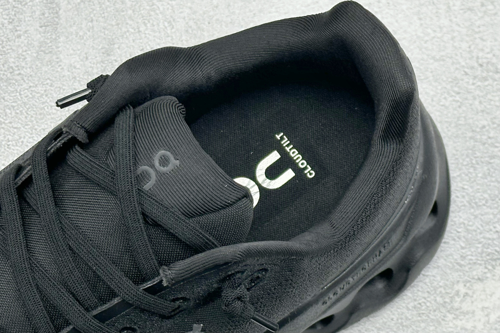 XF版On昂跑 Cloudtiit CL 户外街头机能风跑步鞋 3ME10100264-Top High Quatity Cheap Sneakers Fashion Clothing Clothes Bags handbags Shoes of all Brand wholesale With The best Quality And Beautiful Price from China Factory Chinese suppliers wholesaler seller XF版On昂跑 Cloudtiit CL 户外街头机能风跑步鞋 3ME10100264