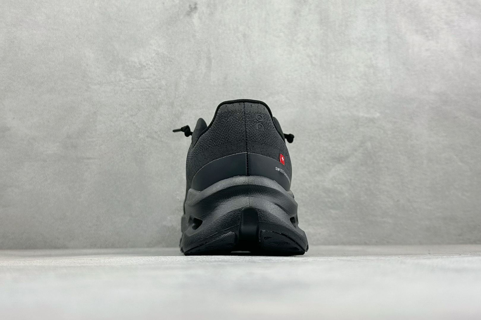 XF版On昂跑 Cloudtiit CL 户外街头机能风跑步鞋 3ME10100264-Top High Quatity Cheap Sneakers Fashion Clothing Clothes Bags handbags Shoes of all Brand wholesale With The best Quality And Beautiful Price from China Factory Chinese suppliers wholesaler seller XF版On昂跑 Cloudtiit CL 户外街头机能风跑步鞋 3ME10100264
