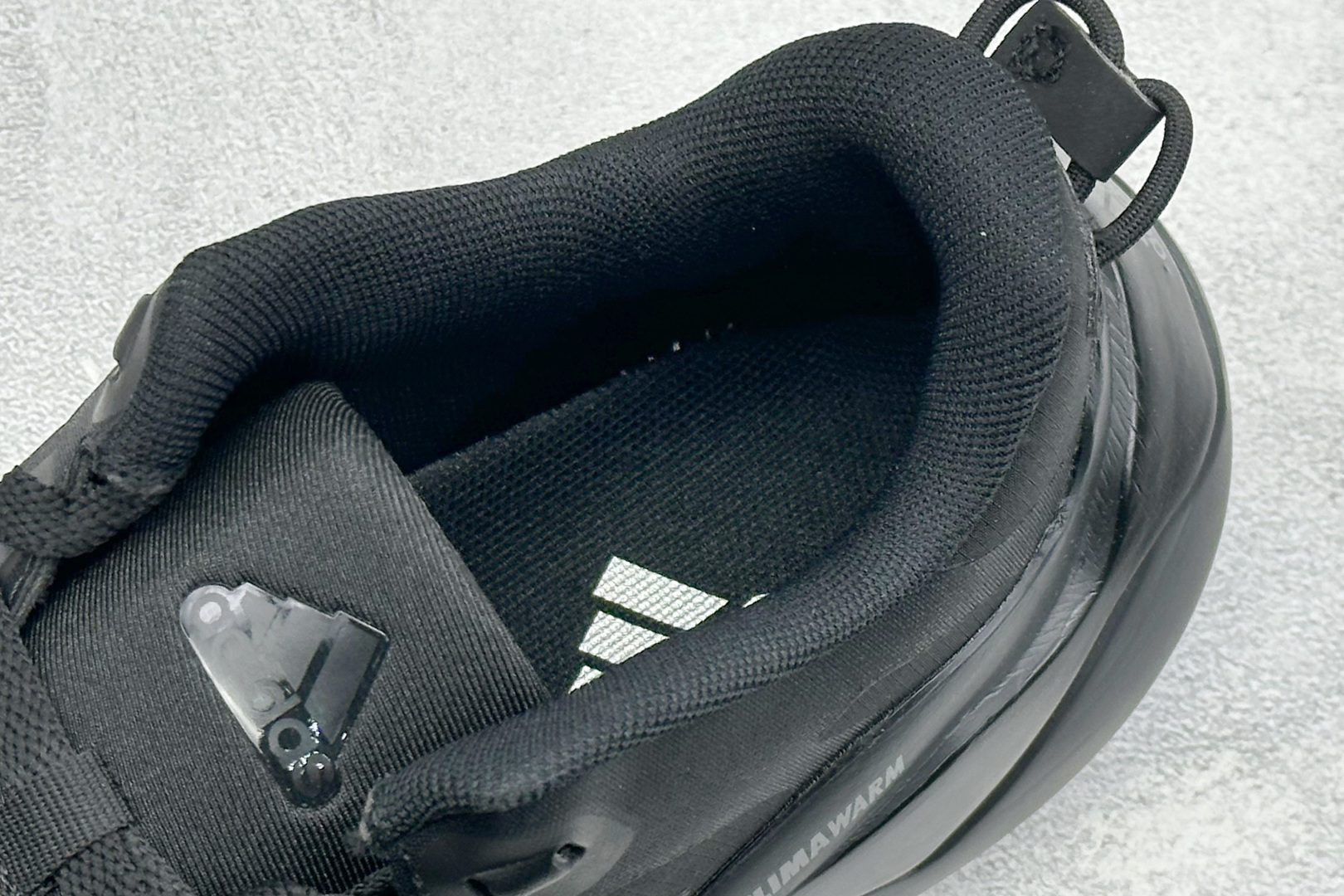 Adidas CLIMAWACRUISER 中帮登山缓震徒步鞋 GZ4074-Top High Quatity Cheap Sneakers Fashion Clothing Clothes Bags handbags Shoes of all Brand wholesale With The best Quality And Beautiful Price from China Factory Chinese suppliers wholesaler seller Adidas CLIMAWACRUISER 中帮登山缓震徒步鞋 GZ4074