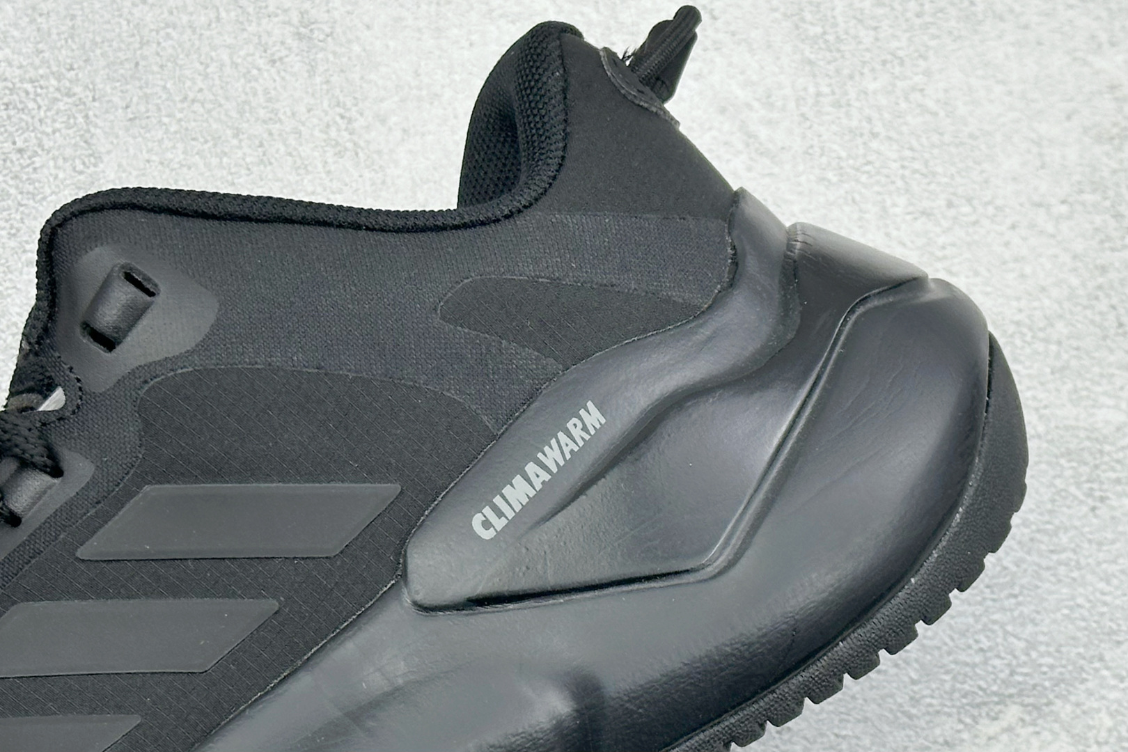 Adidas CLIMAWACRUISER 中帮登山缓震徒步鞋 GZ4074-Top High Quatity Cheap Sneakers Fashion Clothing Clothes Bags handbags Shoes of all Brand wholesale With The best Quality And Beautiful Price from China Factory Chinese suppliers wholesaler seller Adidas CLIMAWACRUISER 中帮登山缓震徒步鞋 GZ4074