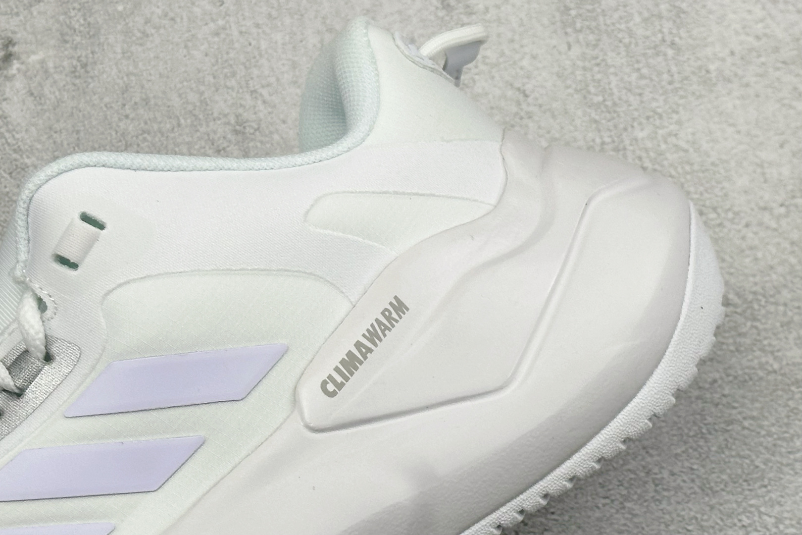 Adidas CLIMAWACRUISER 中帮登山缓震徒步鞋 GZ6069-Top High Quatity Cheap Sneakers Fashion Clothing Clothes Bags handbags Shoes of all Brand wholesale With The best Quality And Beautiful Price from China Factory Chinese suppliers wholesaler seller Adidas CLIMAWACRUISER 中帮登山缓震徒步鞋 GZ6069