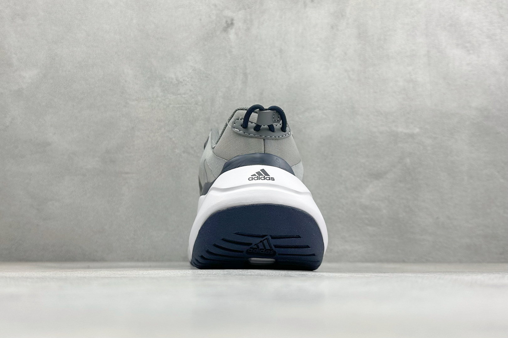 Adidas CLIMAWACRUISER 中帮登山缓震徒步鞋 GZ6078-Top High Quatity Cheap Sneakers Fashion Clothing Clothes Bags handbags Shoes of all Brand wholesale With The best Quality And Beautiful Price from China Factory Chinese suppliers wholesaler seller Adidas CLIMAWACRUISER 中帮登山缓震徒步鞋 GZ6078
