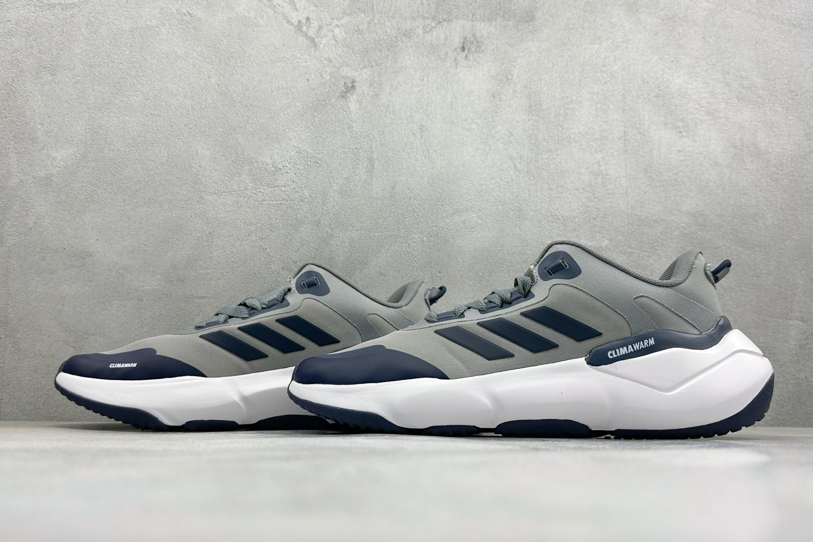 Adidas CLIMAWACRUISER 中帮登山缓震徒步鞋 GZ6078-Top High Quatity Cheap Sneakers Fashion Clothing Clothes Bags handbags Shoes of all Brand wholesale With The best Quality And Beautiful Price from China Factory Chinese suppliers wholesaler seller Adidas CLIMAWACRUISER 中帮登山缓震徒步鞋 GZ6078