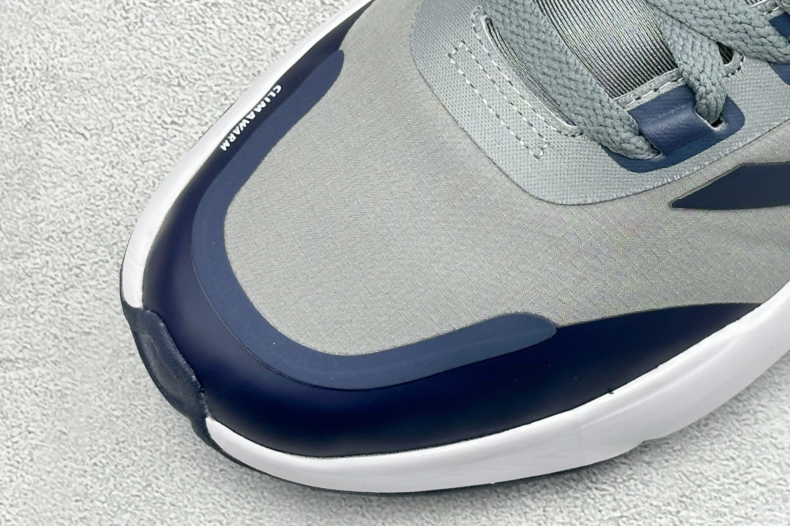 Adidas CLIMAWACRUISER 中帮登山缓震徒步鞋 GZ6078-Top High Quatity Cheap Sneakers Fashion Clothing Clothes Bags handbags Shoes of all Brand wholesale With The best Quality And Beautiful Price from China Factory Chinese suppliers wholesaler seller Adidas CLIMAWACRUISER 中帮登山缓震徒步鞋 GZ6078