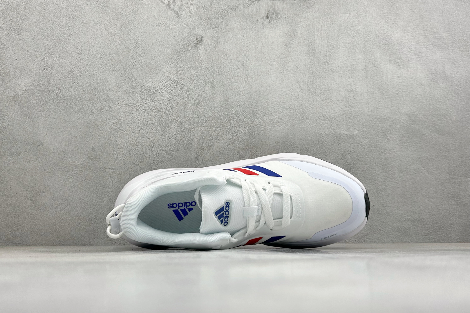 Adidas CLIMAWACRUISER 中帮登山缓震徒步鞋 GZ6073-Top High Quatity Cheap Sneakers Fashion Clothing Clothes Bags handbags Shoes of all Brand wholesale With The best Quality And Beautiful Price from China Factory Chinese suppliers wholesaler seller Adidas CLIMAWACRUISER 中帮登山缓震徒步鞋 GZ6073