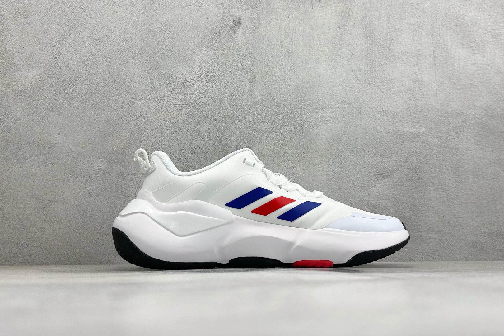 Adidas CLIMAWACRUISER 中帮登山缓震徒步鞋 GZ6073-Top High Quatity Cheap Sneakers Fashion Clothing Clothes Bags handbags Shoes of all Brand wholesale With The best Quality And Beautiful Price from China Factory Chinese suppliers wholesaler seller Adidas CLIMAWACRUISER 中帮登山缓震徒步鞋 GZ6073