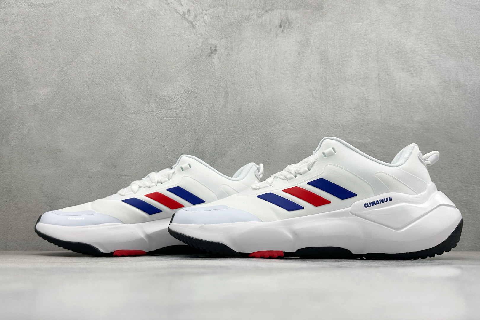 Adidas CLIMAWACRUISER 中帮登山缓震徒步鞋 GZ6073-Top High Quatity Cheap Sneakers Fashion Clothing Clothes Bags handbags Shoes of all Brand wholesale With The best Quality And Beautiful Price from China Factory Chinese suppliers wholesaler seller Adidas CLIMAWACRUISER 中帮登山缓震徒步鞋 GZ6073