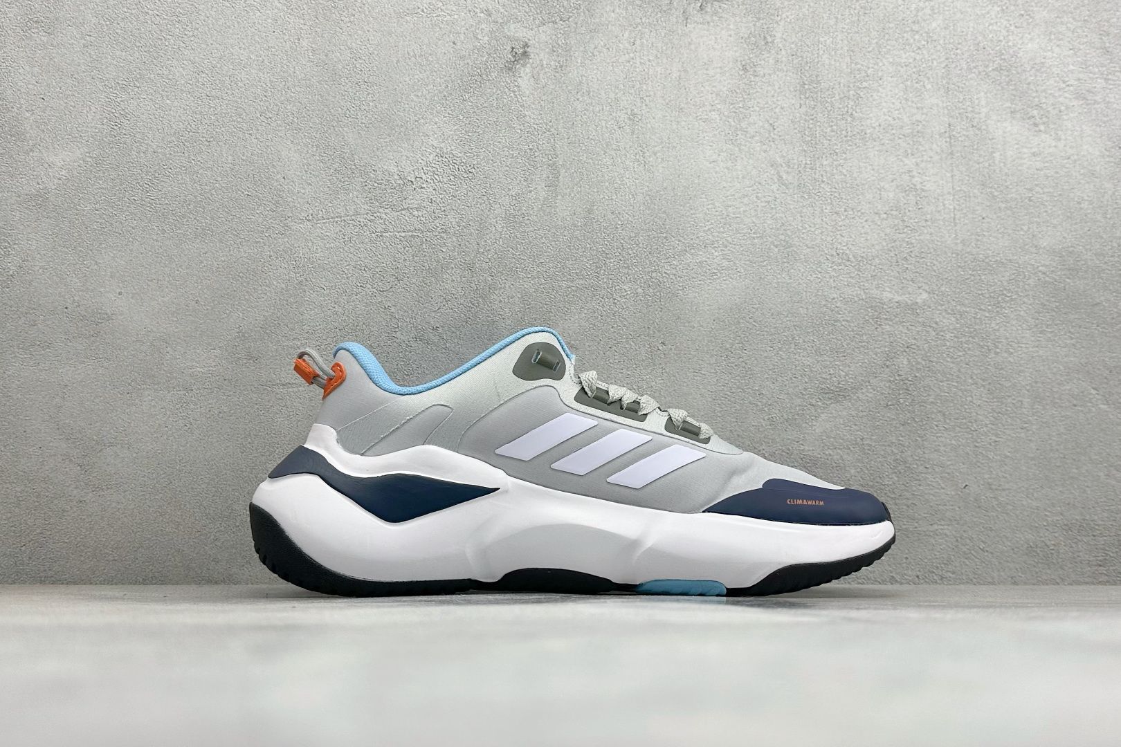 Adidas CLIMAWACRUISER 中帮登山缓震徒步鞋 GZ6075-Top High Quatity Cheap Sneakers Fashion Clothing Clothes Bags handbags Shoes of all Brand wholesale With The best Quality And Beautiful Price from China Factory Chinese suppliers wholesaler seller Adidas CLIMAWACRUISER 中帮登山缓震徒步鞋 GZ6075