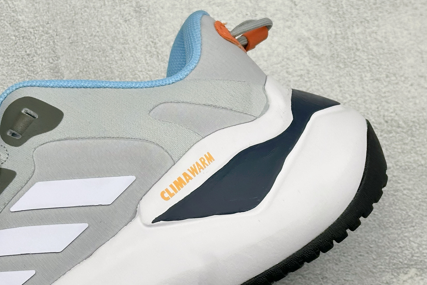 Adidas CLIMAWACRUISER 中帮登山缓震徒步鞋 GZ6075-Top High Quatity Cheap Sneakers Fashion Clothing Clothes Bags handbags Shoes of all Brand wholesale With The best Quality And Beautiful Price from China Factory Chinese suppliers wholesaler seller Adidas CLIMAWACRUISER 中帮登山缓震徒步鞋 GZ6075